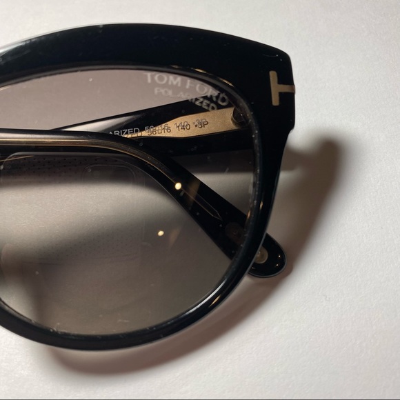 🎉Tom Ford Wallace Cat Eye Black Sunglasses 100% Authentic SOLD OUT $395 w/ case - Picture 10 of 14